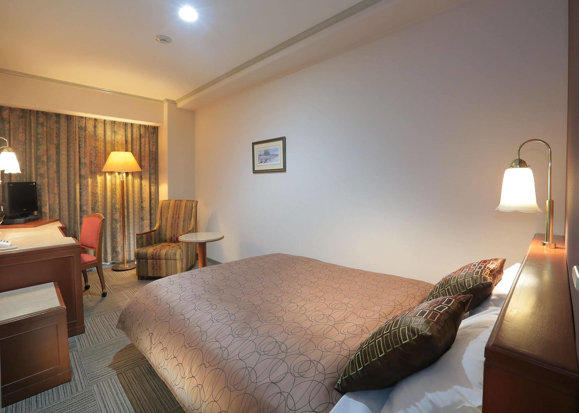 Sasebo Washington Hotel Exterior photo